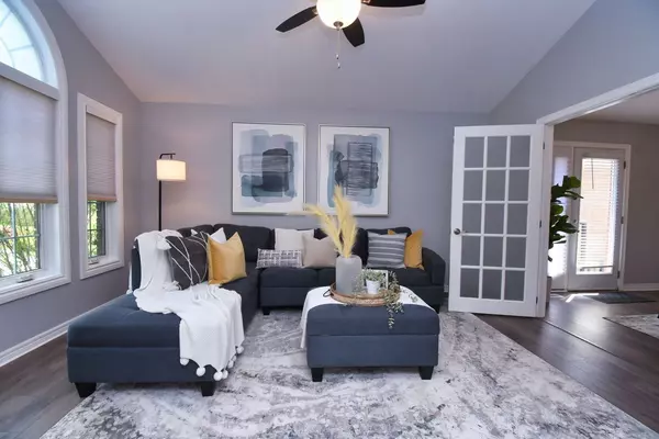 Hamilton, ON L0R 1W0,16 Hollybank WAY