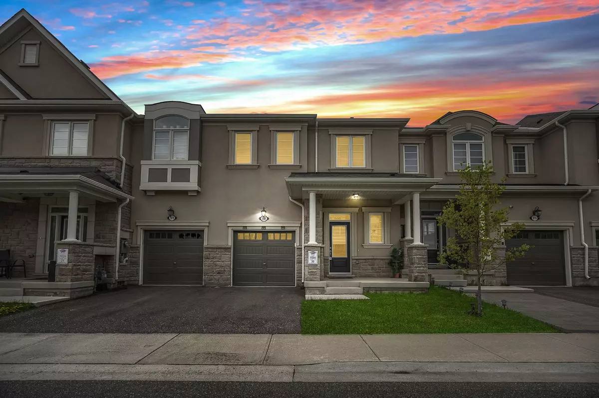 Milton, ON L9E 1S9,975 Whitlock AVE #90