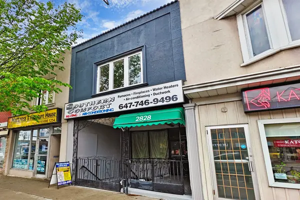 Toronto E02, ON M4C 1M1,2828 Danforth AVE #Lower