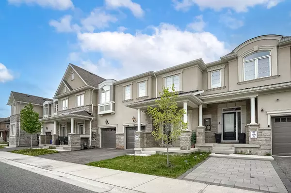 Milton, ON L9E 1S9,975 Whitlock AVE #90