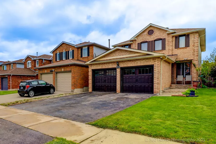 3595 Cherrington CRES, Mississauga, ON L5L 5C5