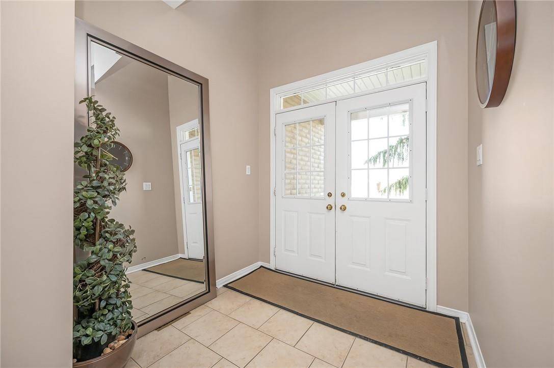 Kitchener, ON N2P 2S1,15 Buerkle CT