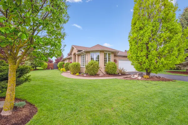 Centre Wellington, ON N0B 1S0,104 Keating DR