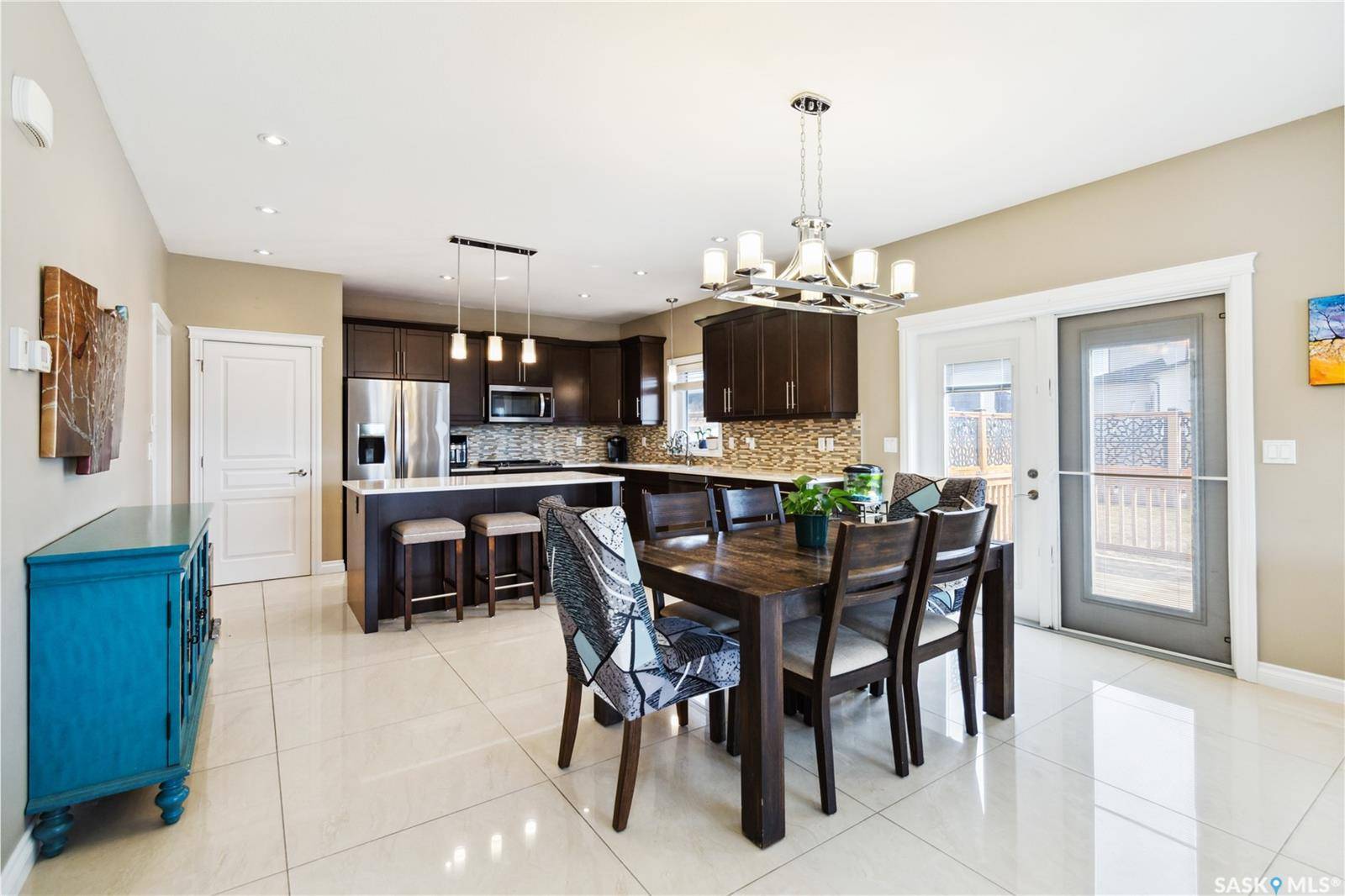 Saskatoon, SK S7W 0R7,507 Manek ROAD