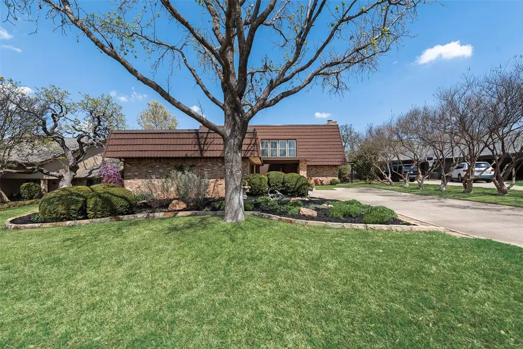 Trophy Club, TX 76262,7 Riviera Court