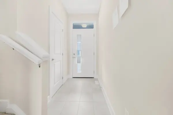 Strathroy-caradoc, ON N0L 1W0,601 Lions Park DR #57