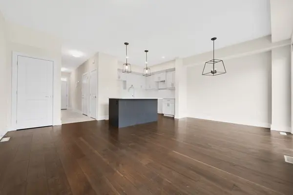 Strathroy-caradoc, ON N0L 1W0,601 Lions Park DR #57