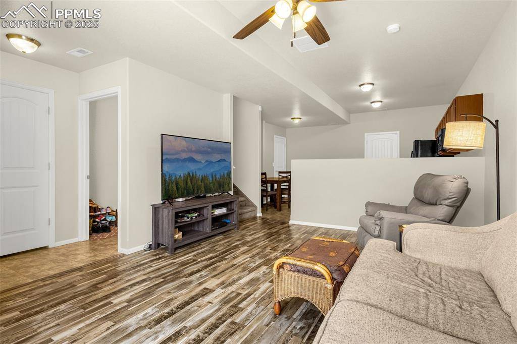 Colorado Springs, CO 80910,2114 Phillips ALY