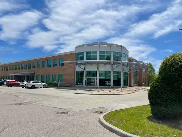 601 Westney RD S #102, Ajax, ON L1S 4N7
