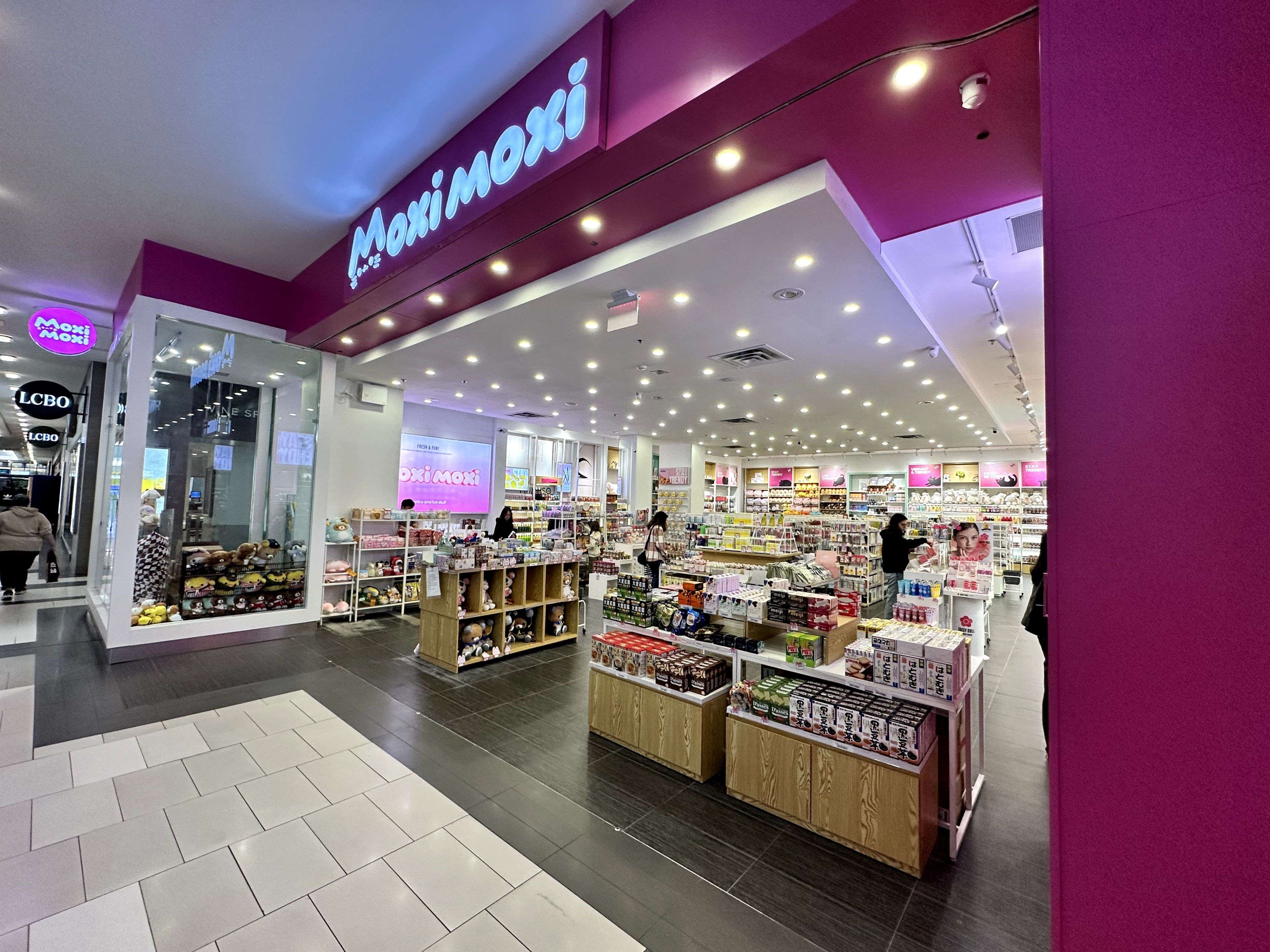 Toronto C03, ON M4P 1E4,2300 Yonge ST