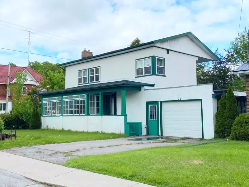 24 Bridge ST W, Tweed, ON K0K 3J0