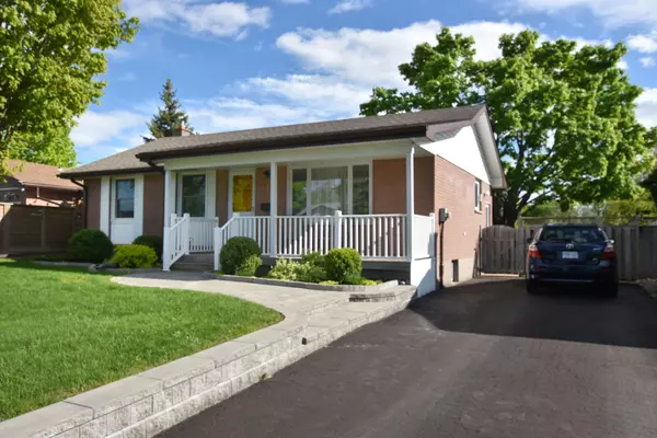 17 Trillium LN, Peterborough North, ON K9H 6J5