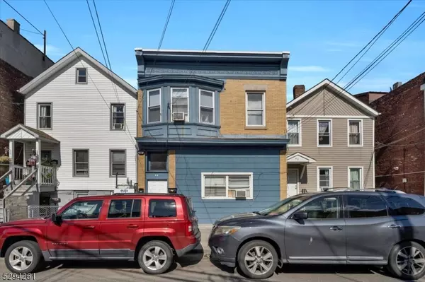 44 3Rd St, Passaic City, NJ 07055