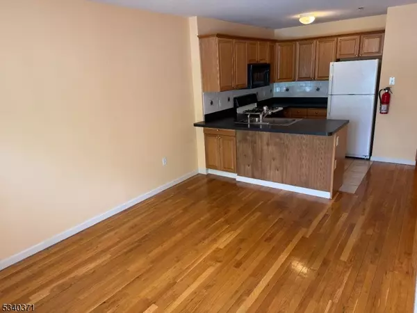 Maplewood Twp., NJ 07040,7 44th St