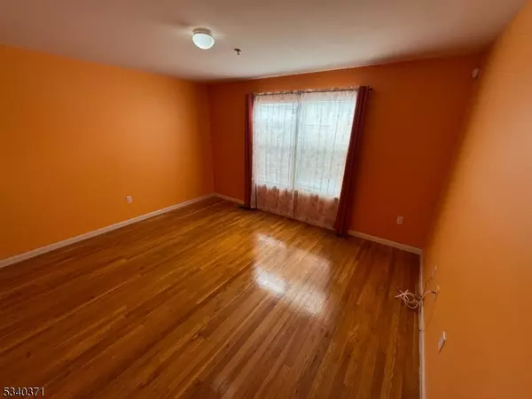 Maplewood Twp., NJ 07040,7 44th St