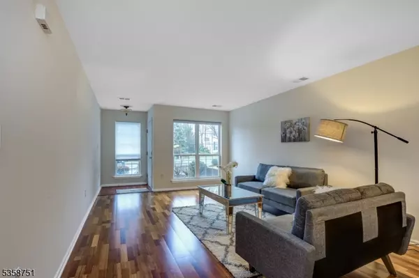 118 Constitution Way Condo, Bernards Twp., NJ 07920