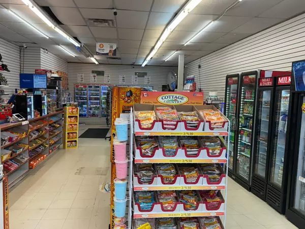 Orangeville, ON L9W 1K1,85 Broadway AVE #1