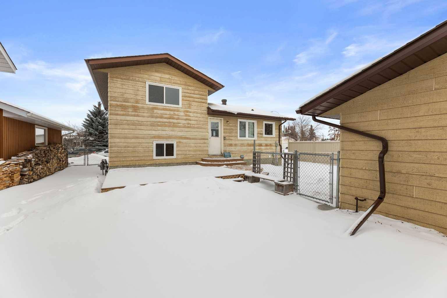 Olds, AB T4M1M1,13 Beech Crescent CRES