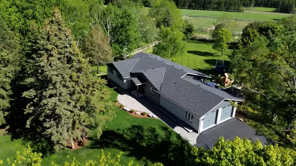 835 Brawley RD W, Whitby, ON L1M 1M5