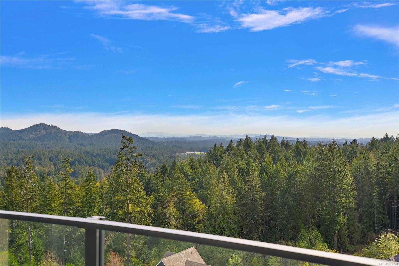 Langford, BC V9B 6R6,2000 Hannington Rd #1402
