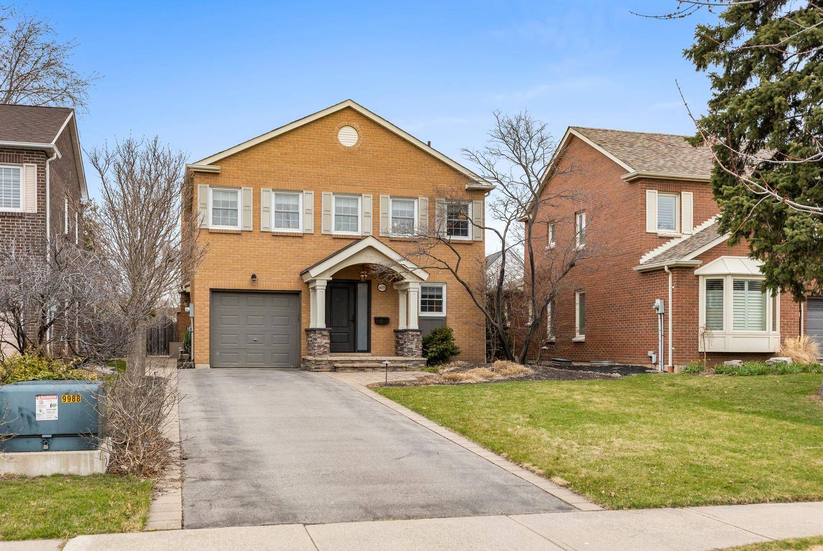 Mississauga, ON L5L 2L6,4079 Treetop CRES