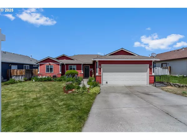 719 NE QUINCE AVE, Redmond, OR 97756