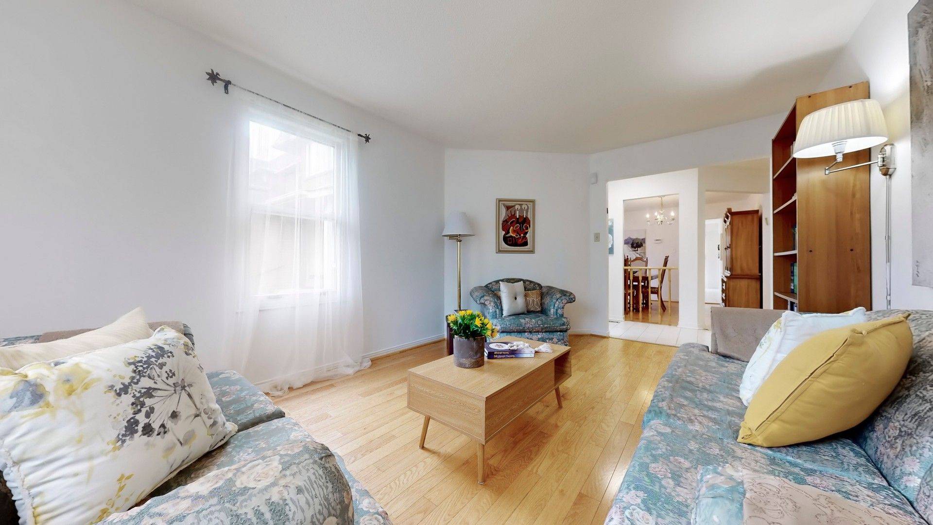 Vaughan, ON L4J 5C1,27 Thornbury CIR