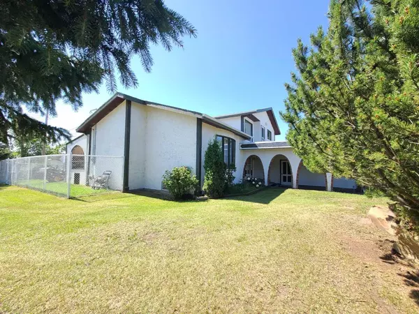 Grimshaw, AB T0H 1W0,5301 49 AVE