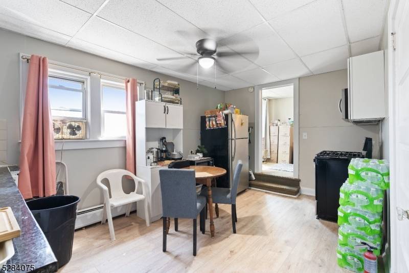 Wanaque Boro, NJ 07420,7 Brook St #4