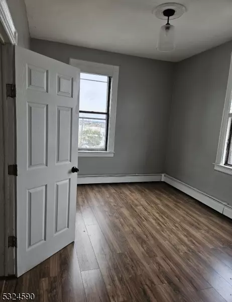 Jersey City, NJ 07305,1709 Kennedy Blvd