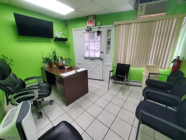 Paterson City, NJ 07513,491 21St Ave