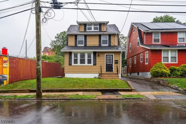 Irvington Twp., NJ 07111,28 Beechwood Pl