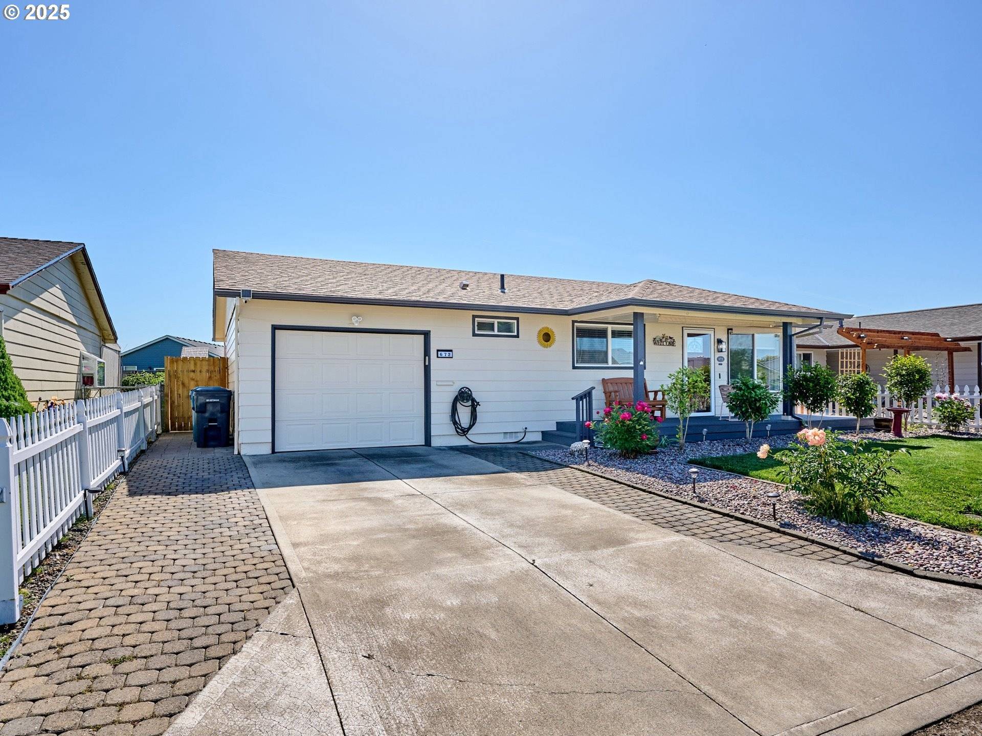 Woodburn, OR 97071,672 S CASCADE DR