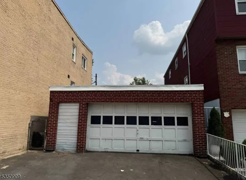 North Bergen Twp., NJ 07047,4610 Grand Ave