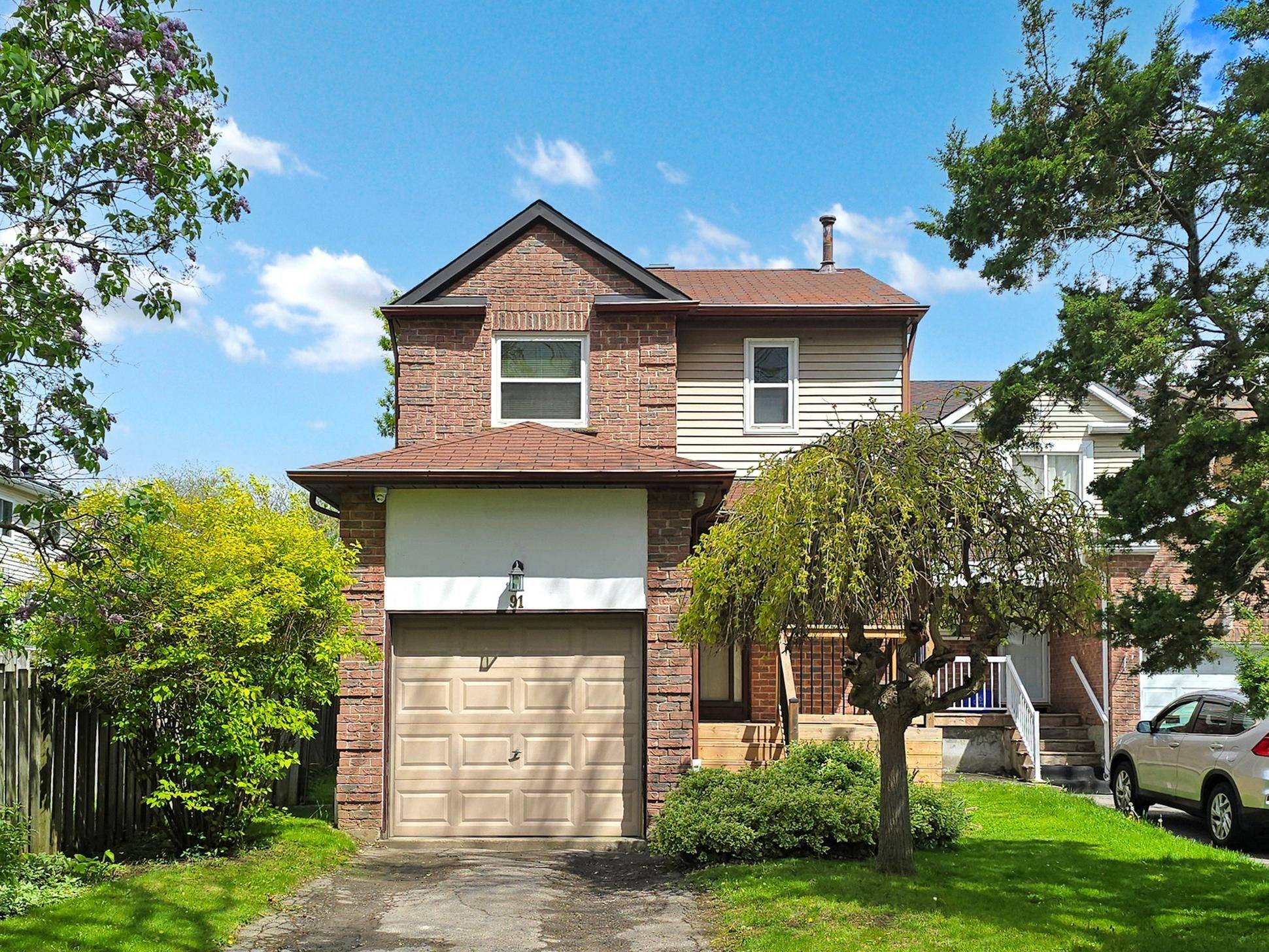 Whitby, ON L1N 7G2,91 Greenfield CRES