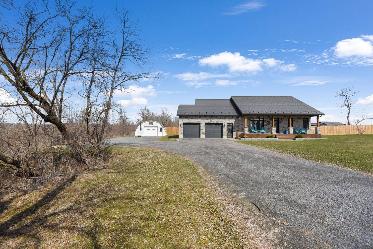 Edwardsburgh/cardinal, ON K0E 1T1,1916 County Rd 2 N/A