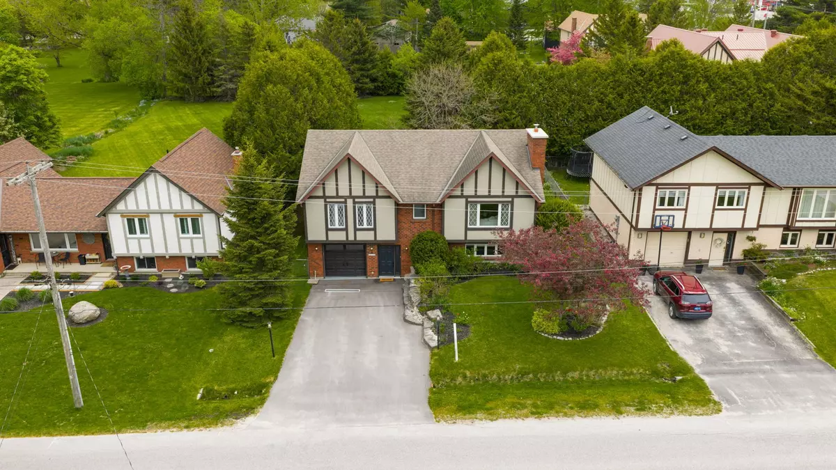 Clearview, ON L0M 1S0,209 Dominion DR