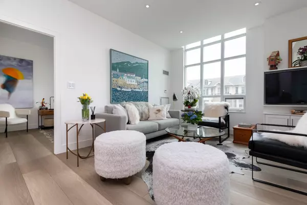 Toronto C15, ON M2J 0A6,20 Bloorview PL #218