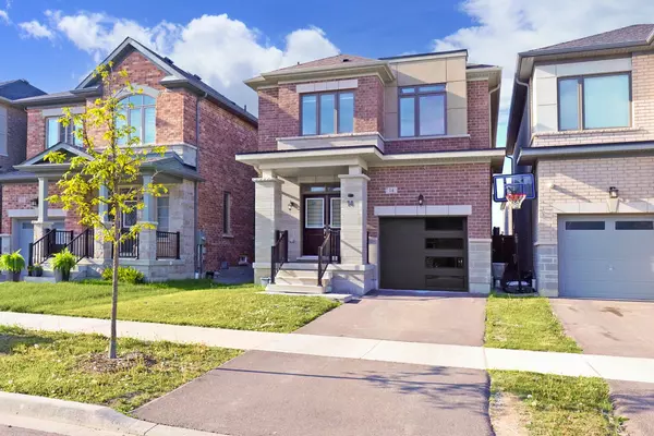 14 Ogston CRES, Whitby, ON L1P 0G9