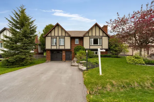 Clearview, ON L0M 1S0,209 Dominion DR