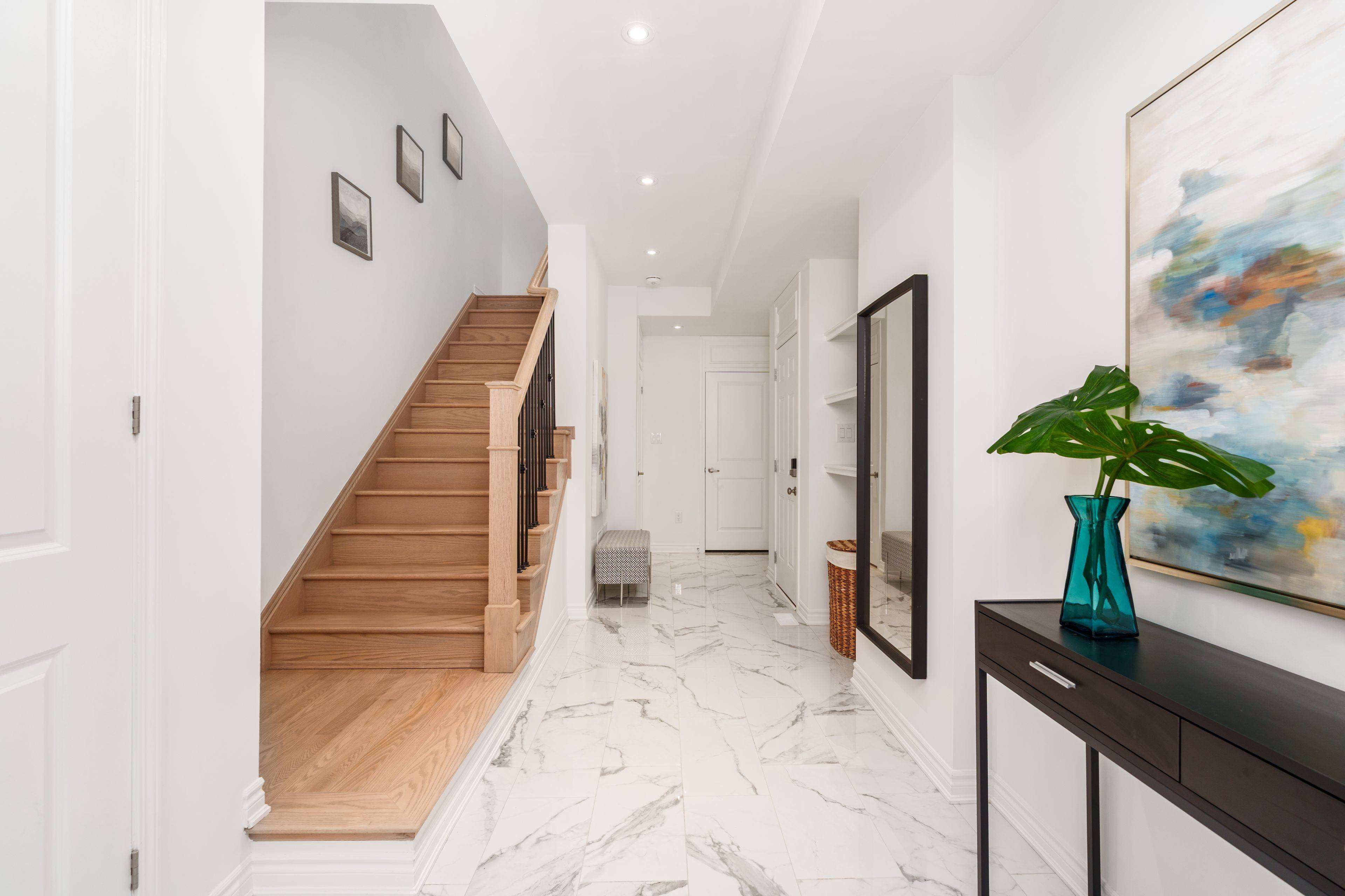Markham, ON L6C 3M4,36 Azure DR