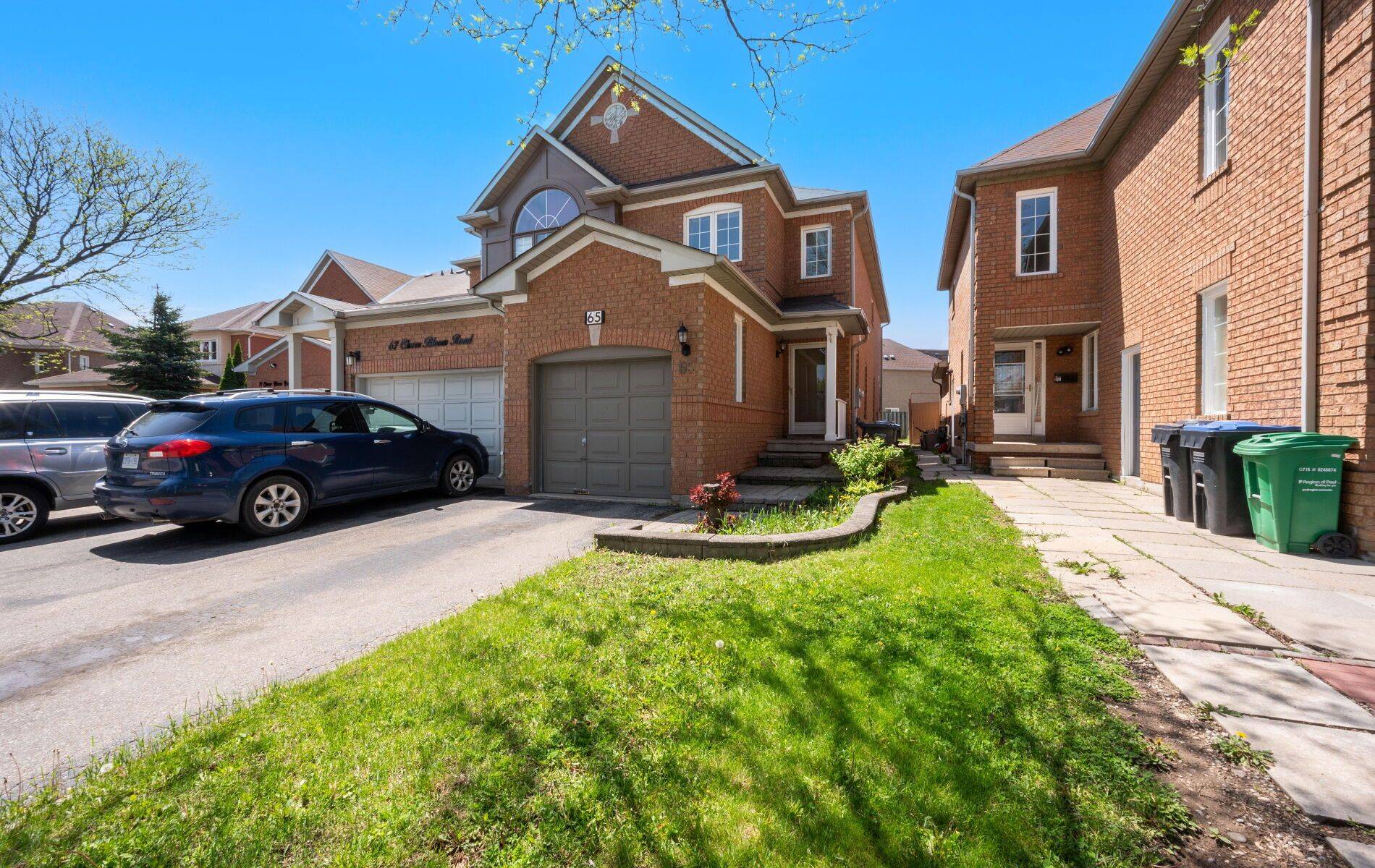 Brampton, ON L6R 1S4,65 Clover Bloom RD