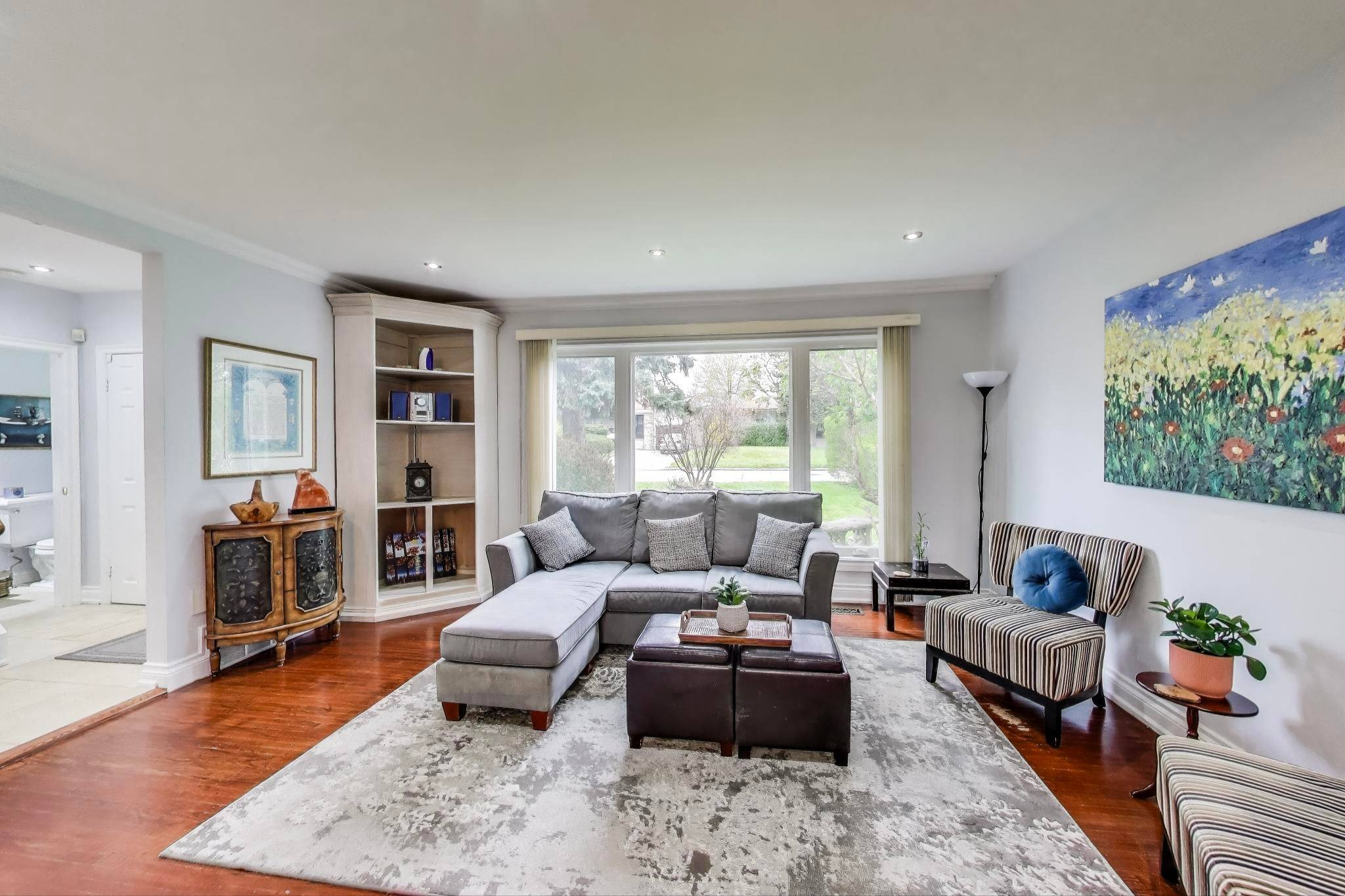 Toronto C06, ON M3H 4P2,10 Overbrook PL