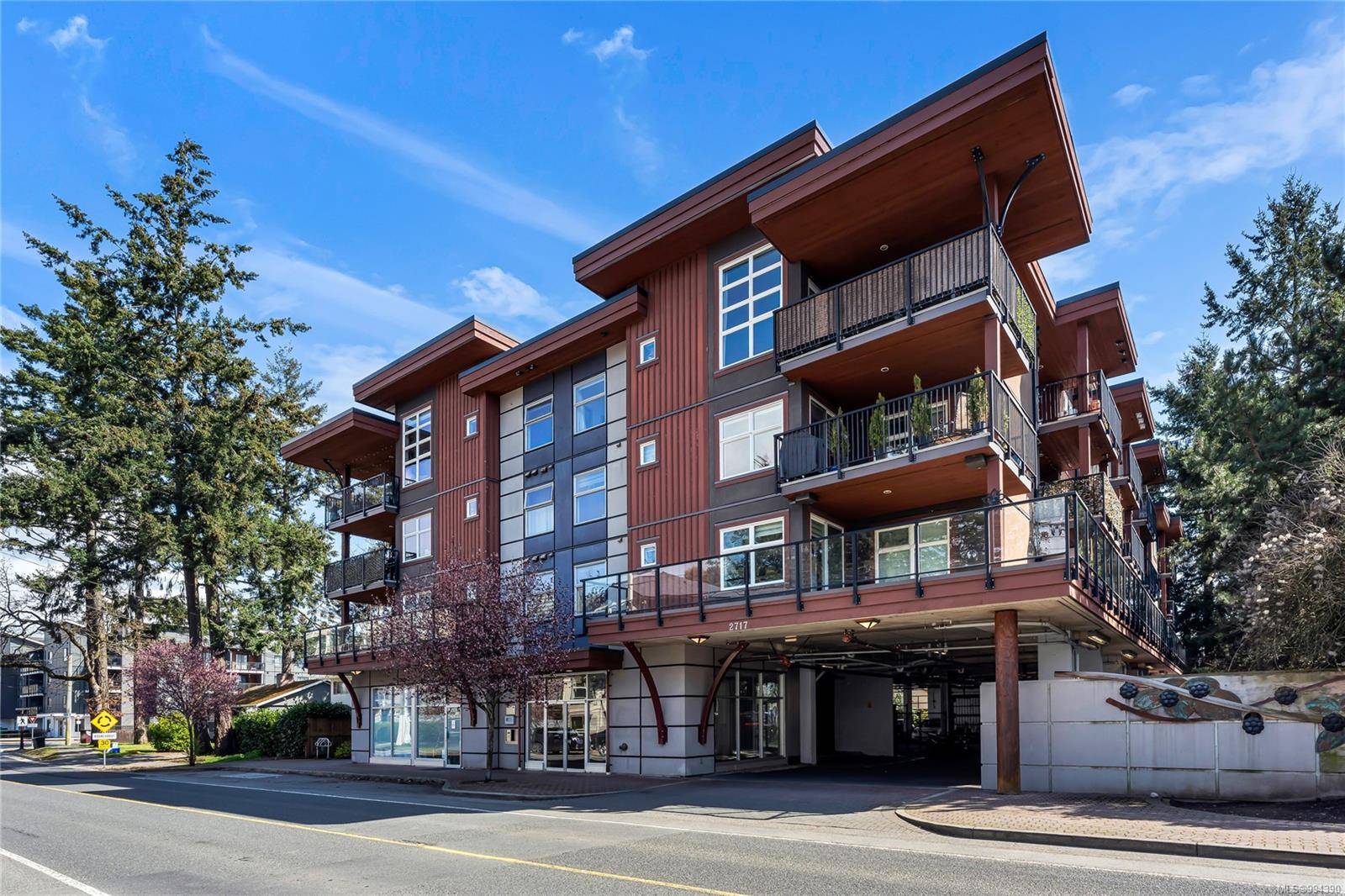 Langford, BC V9B 3V2,2717 Peatt Rd #204