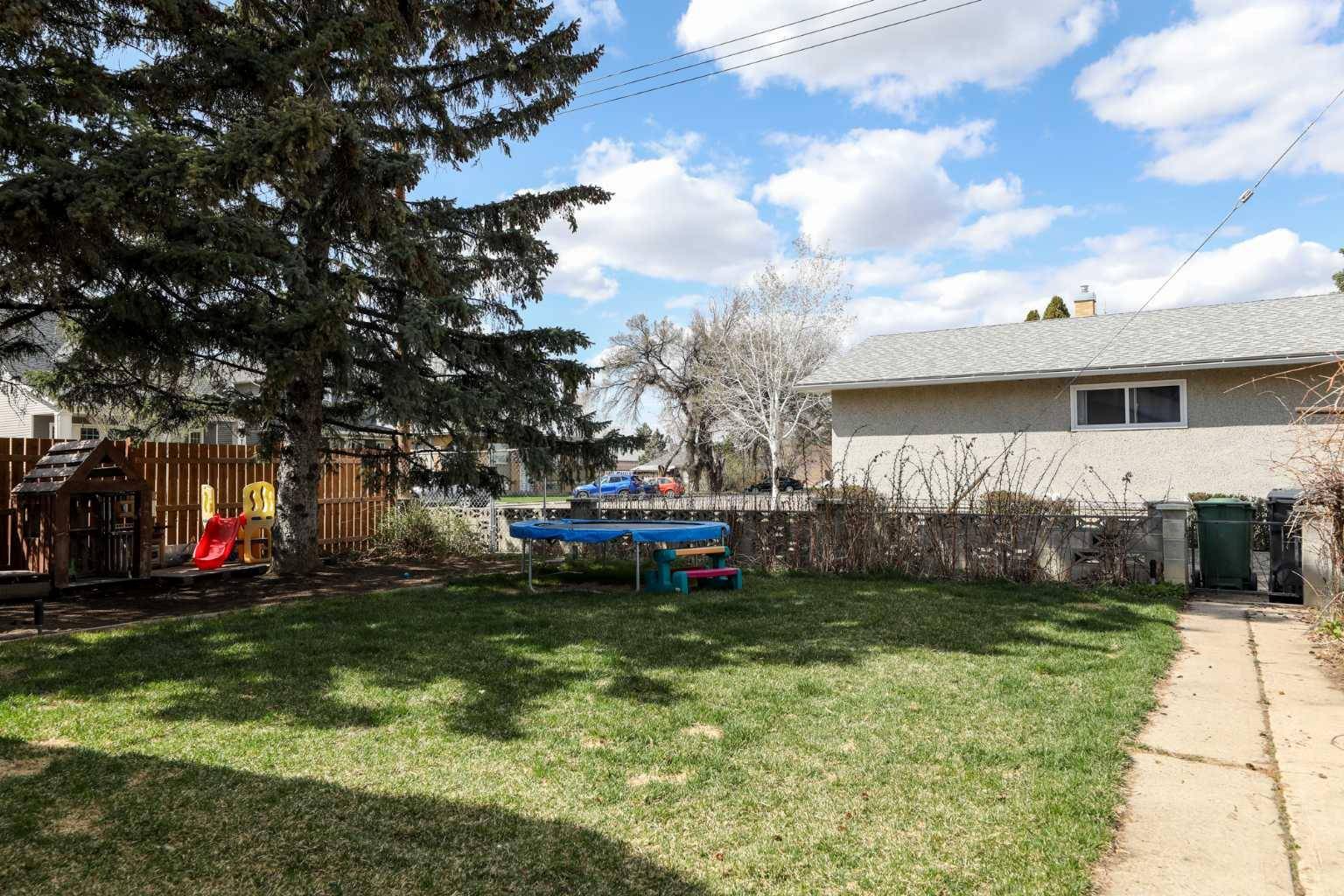 Coaldale, AB T1M 1E6,2017 17 ST S