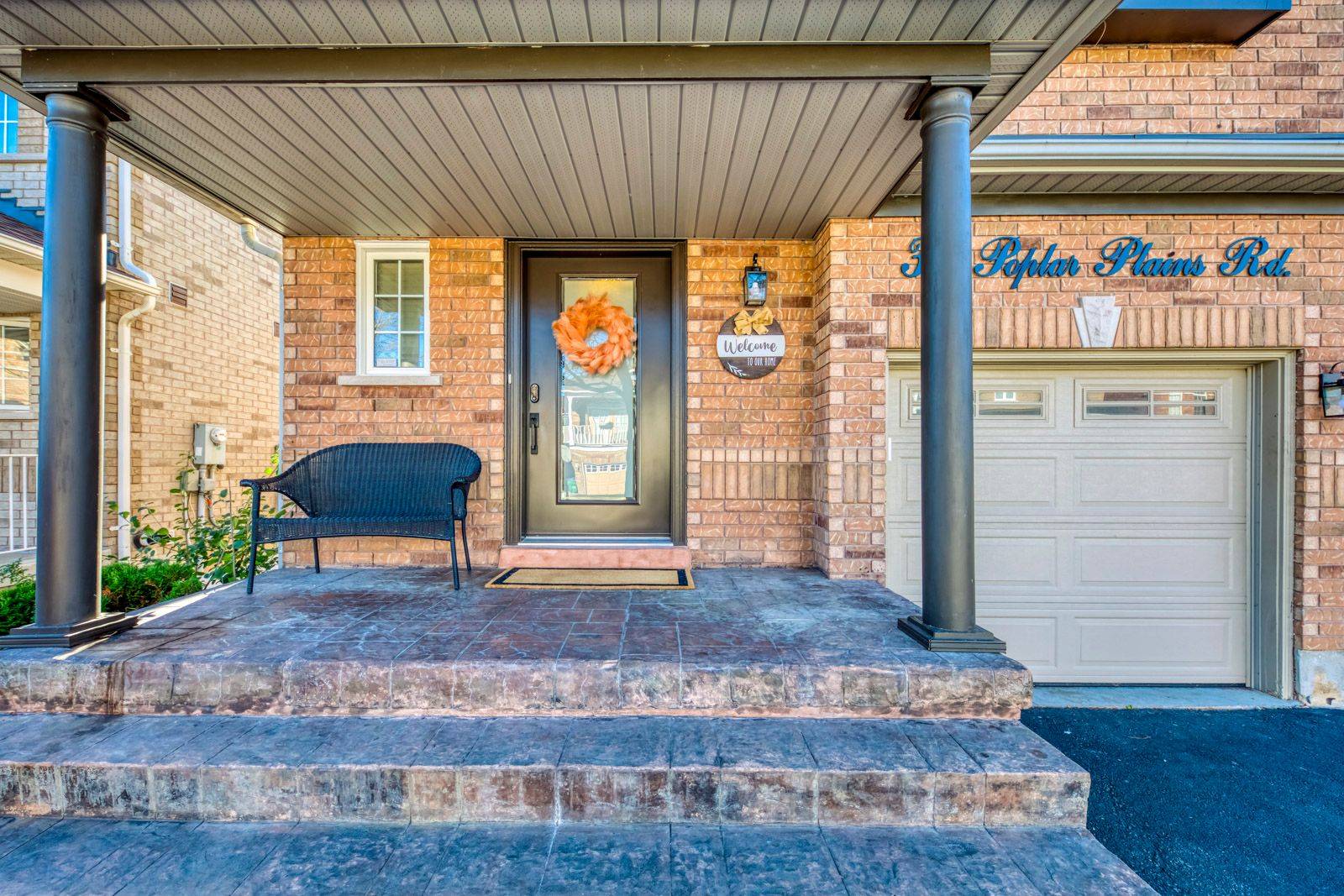 Brampton, ON L7A 1Z5,30 Poplar Plains RD