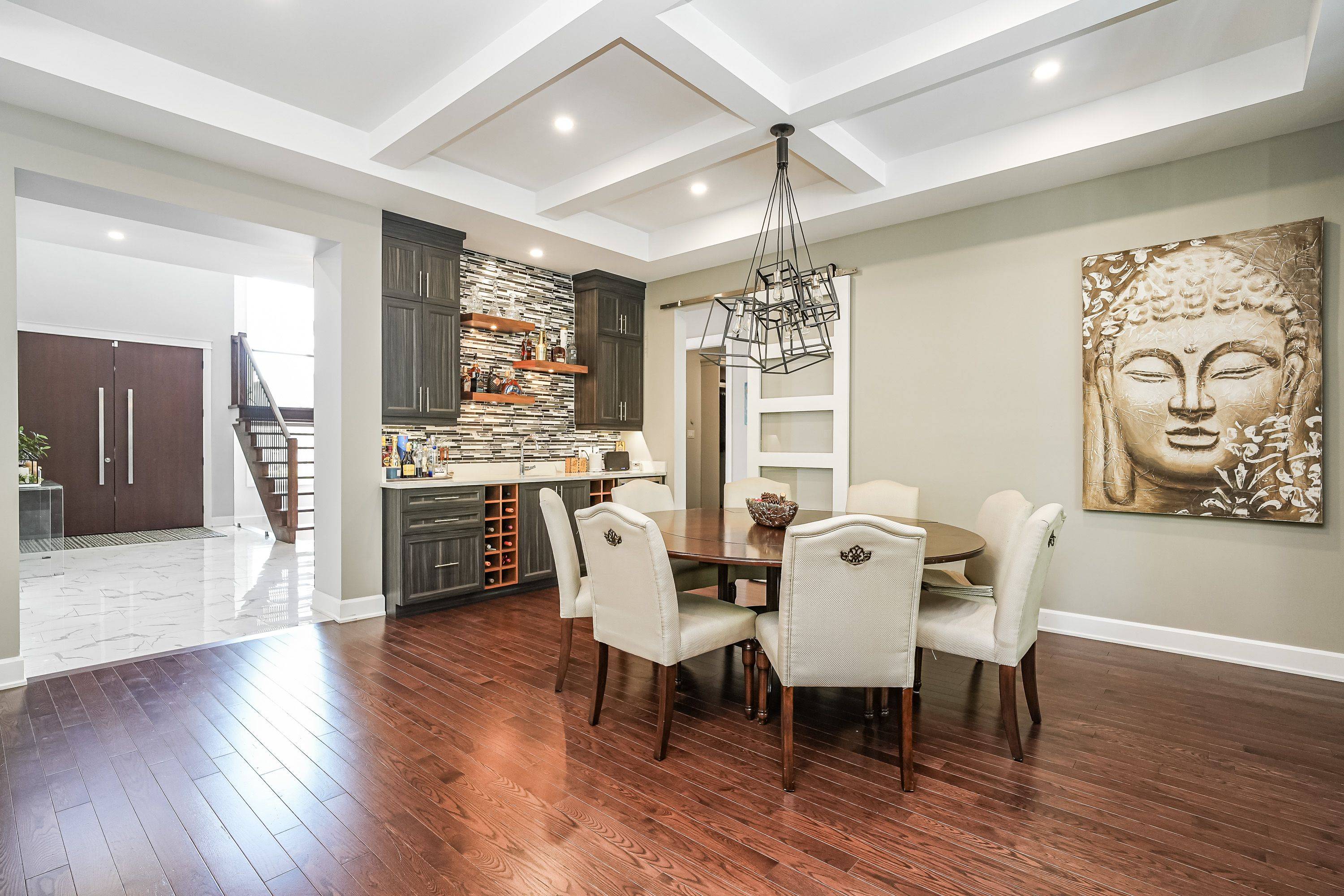 Cityview - Parkwoods Hills - Rideau Shore, ON K2E 6R6,7 PHILLIP DR