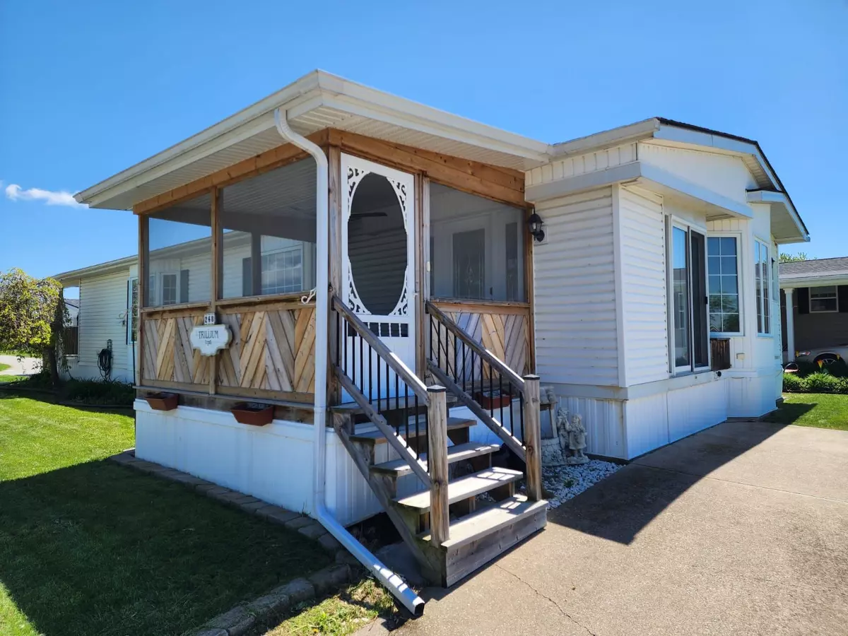 Fort Erie, ON L0S 1S1,3033 Townline RD #248