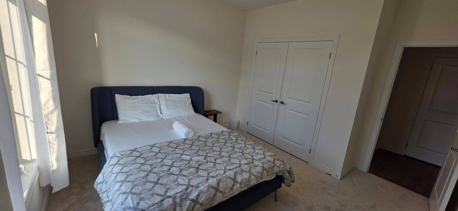 Kawartha Lakes, ON K0M 1A0,37 Hillcroft WAY