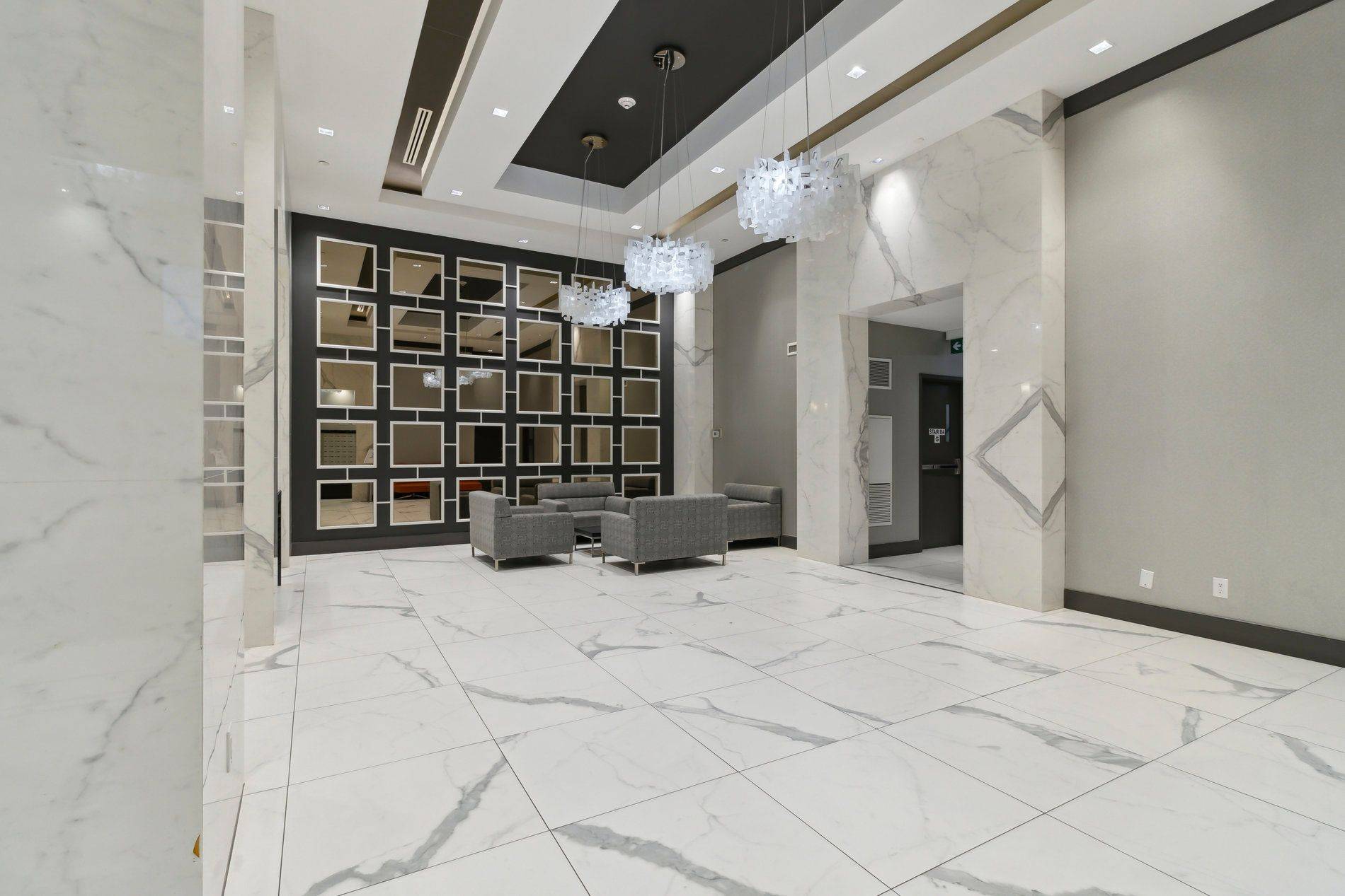 Vaughan, ON L4L 0G8,3700 Highway 7 RD #606